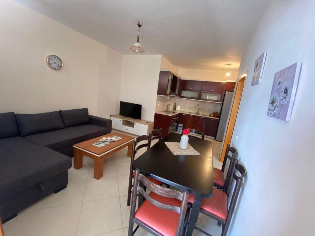 Titi'S Apartment Saranda Eksteriør billede